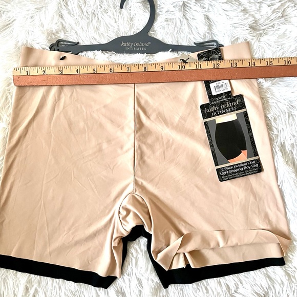 kathy ireland Intimates & Sleepwear Kathy Ireland Bundle Of 4